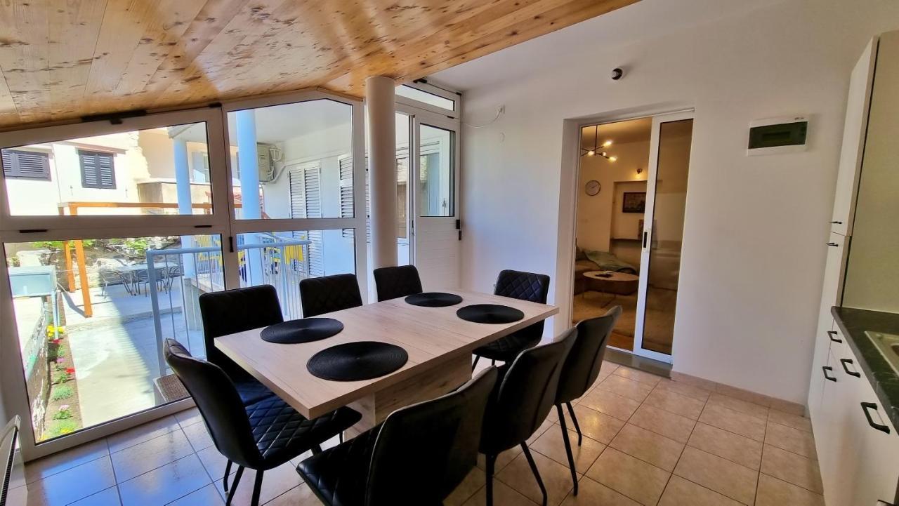 Apartment Hana Omiš Buitenkant foto
