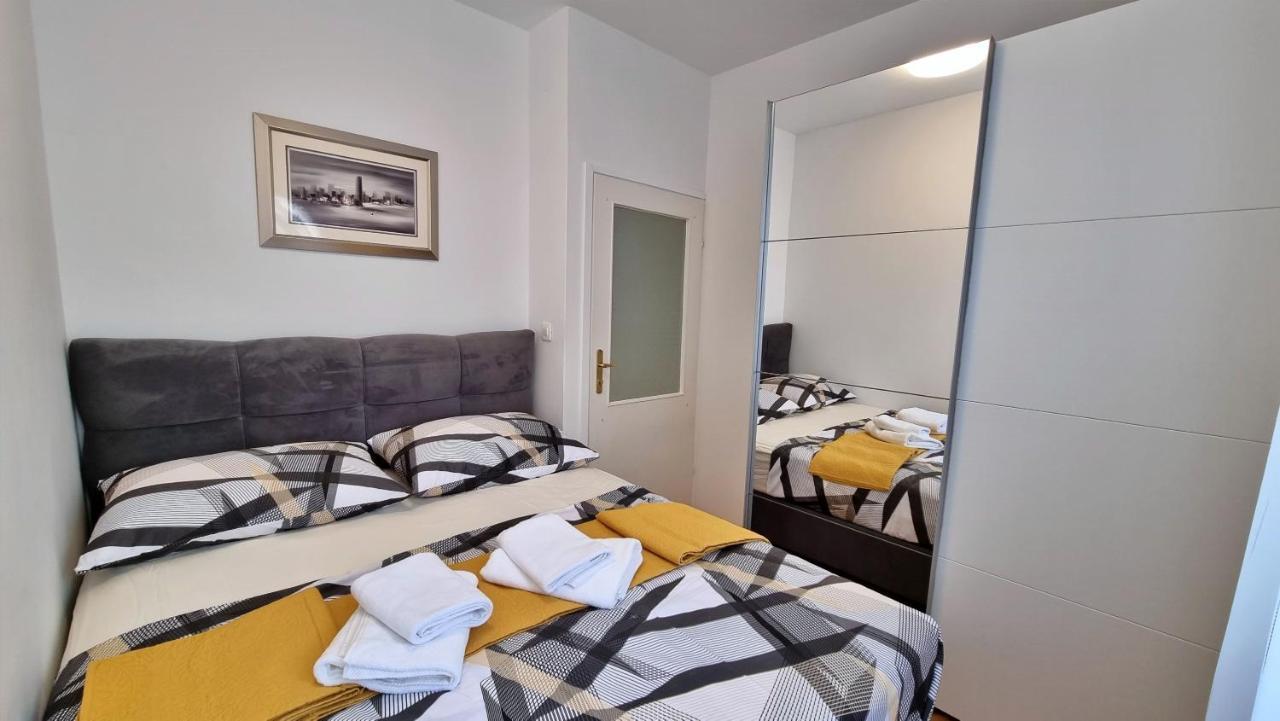 Apartment Hana Omiš Buitenkant foto