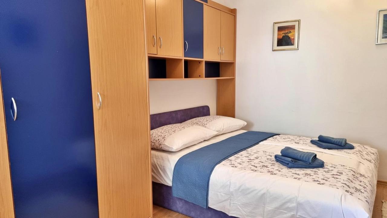 Apartment Hana Omiš Buitenkant foto