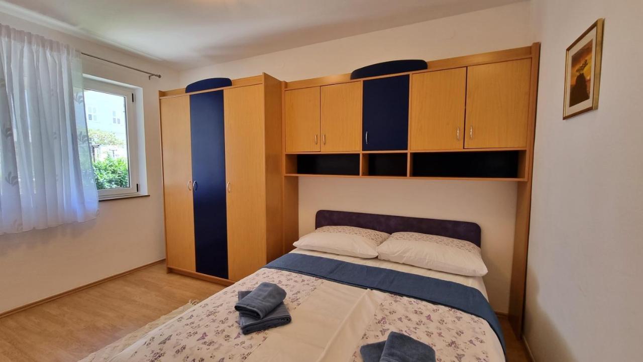 Apartment Hana Omiš Buitenkant foto