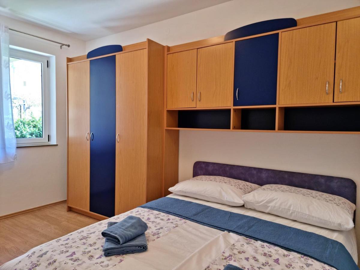 Apartment Hana Omiš Buitenkant foto